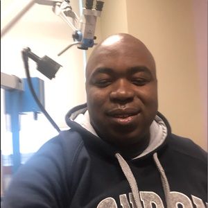 Meet your Posher, Derek